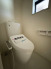 トイレにはウォシュレット機能を標準装備。
