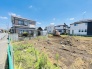 建築条件なしの敷地。弊社グループ「白馬建設」にて建物プランをご提案できます。実際の陽当たりやサイズ感を現地でお確かめください。

