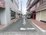 周辺は住宅が建ち並ぶ閑静な住宅街です。
