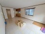 家族が一番集まる場所だから広々としつつも素敵な空間であって欲しい。みんながくつろぐリビングからキッチンまでが一つの空間のように繋がる間取り。
