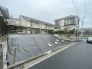 土地物件にはご確認頂くポイントがたくさんございます、土地だけのご見学の際もご遠慮せず、ぜひお気軽に担当スタッフにお申しつけくださいませ。
