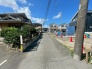 安心して暮らすことのできる住宅街。　住宅地の道路は一般に交通量が少なく車などの騒音が少ないため、住民にとって静かな生活環境が提供されます。
