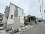 周辺は住宅が建ち並ぶ閑静な住宅街です。
