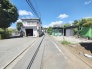 周辺は住宅が建ち並ぶ閑静な住宅街です。
