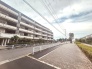 実際に室内をご見学頂くと生活のイメージが広がります。家具を置いたイメージや窓からの景色など、現地で体感ください。
