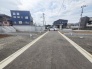 安心して暮らすことのできる住宅街。　住宅地の道路は一般に交通量が少なく車などの騒音が少ないため、住民にとって静かな生活環境が提供されます。
