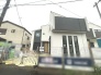 3号棟 周辺の街並みの中で適度な主張、生活に溶け込むシンプルなデザインの外観が魅力の一戸建です。
