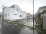 現在建物を建築中です、建築中の物件については現地確認の他、同施工会社の完成施工例のご案内、担当者のプレゼンテーションにてご検討ください。適切なご検討の方法をご説明させて頂きます。
