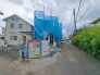 周辺は住宅が建ち並ぶ閑静な住宅街です。
