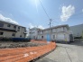 5号棟 周辺は住宅が建ち並ぶ閑静な住宅街です。
