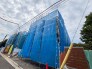 現在建物を建築中です、建築中の物件については現地確認の他、同施工会社の完成施工例のご案内、担当者のプレゼンテーションにてご検討ください。適切なご検討の方法をご説明させて頂きます。
