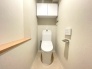 トイレにはウォシュレット機能を標準装備。

