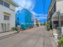 安心して暮らすことのできる住宅街。　住宅地の道路は一般に交通量が少なく車などの騒音が少ないため、住民にとって静かな生活環境が提供されます。
