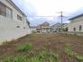 建築条件なしの敷地。弊社グループ「白馬建設」にて建物プランをご提案できます。実際の陽当たりやサイズ感を現地でお確かめください。

