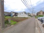 安心して暮らすことのできる住宅街。　住宅地の道路は一般に交通量が少なく車などの騒音が少ないため、住民にとって静かな生活環境が提供されます。
