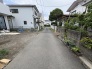 安心して暮らすことのできる住宅街。　住宅地の道路は一般に交通量が少なく車などの騒音が少ないため、住民にとって静かな生活環境が提供されます。
