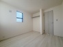 各お部屋に収納が設置されています。
