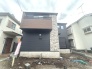 現在建物を建築中です、建築中の物件については現地確認の他、同施工会社の完成施工例のご案内、担当者のプレゼンテーションにてご検討ください。適切なご検討の方法をご説明させて頂きます。
