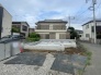 現在建物を建築中です、建築中の物件については現地確認の他、同施工会社の完成施工例のご案内、担当者のプレゼンテーションにてご検討ください。適切なご検討の方法をご説明させて頂きます。
