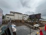 現在建物を建築中です、建築中の物件については現地確認の他、同施工会社の完成施工例のご案内、担当者のプレゼンテーションにてご検討ください。