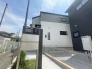 1号棟 建物が完成しましたので室内のご見学予約スタート。当日のご見学予約も大歓迎です。お気軽にご連絡ください。エステート白馬国分寺店は火曜水曜も営業しております。
