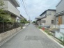周辺は住宅が建ち並ぶ閑静な住宅街です。
