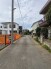 安心して暮らすことのできる住宅街。住宅地の道路は一般に交通量が少なく車などの騒音が少ないため、住民にとって静かな生活環境が提供されます。
