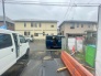 周辺は住宅が建ち並ぶ閑静な住宅街です。
