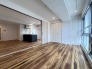 実際に室内をご見学頂くと生活のイメージが広がります。家具を置いたイメージや窓からの景色など、現地で体感ください。
