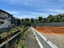 現在建物を建築中です、建築中の物件については現地確認の他、同施工会社の完成施工例のご案内、担当者のプレゼンテーションにてご検討ください。適切なご検討の方法をご説明させて頂きます。
