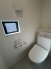 トイレにはウォシュレット機能を標準装備。
