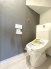 階段下を有効活用したトイレスペース。
便座はもちろんウォシュレット。

