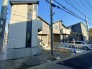 閑静な住宅地で、小さなお子様がいるご家族にも安心。
