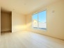 新築の木の匂いのする室内。写真では伝わらないので、ぜひ現地でお確かめください。
