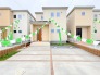 車通りの少ない閑静な住宅地、のびのびした子育てに適します。
