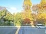 ゆったりとした緑地の多い立地ならでは！このビュースポットは見ごたえあります。
