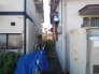 東側隣地との写真