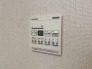 空気もこもらず、いつもクリーンな浴室乾燥機付。
