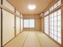 たっぷりの陽光と、心地よい風が舞い込みます。
