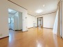リビングは家具の配置も思いのまま。自由度が高い設計です。
