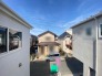 A号棟 車通りの少ない閑静な住宅地、のびのびした子育てに適します。
