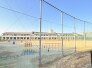 ベランダからは校庭が見渡せます。 270m