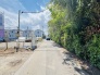 2号棟 住民の方が主に利用する交通量少なめの道路に面してます。
