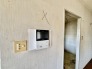 リノベーション工事中。安心のＴＶモニター付きインターフォン。
