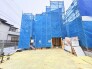 1号棟 幅員こそやや狭くても、その分交通量が少なくて安心。
