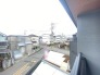 2号棟 車の通りも少ない閑静な住宅地。子育てにも、第二の人生にも。
