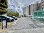 マンション敷地内の駐車場