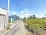 3号地 車通りの少ない閑静な住宅地、のびのびした子育てに適します。
