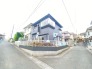 角地につき、開放感に恵まれる住居がここに。
