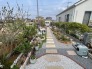 家庭菜園や盆栽など庭いじりが大好きな方はもちろん、車やバイクや自転車好きな方の作業スペースにもなります。
